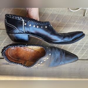 Western Style Vintage Black Leather Studded Men's Exotic Corral Boots